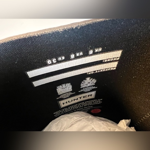 Hunter Original Embossed Refined Tall Waterproof Rain Boot - size 8 black - NEW - Picture 5 of 9